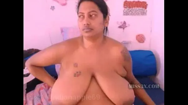 Oglejte si Old indian woman huge natural boobs novo cev