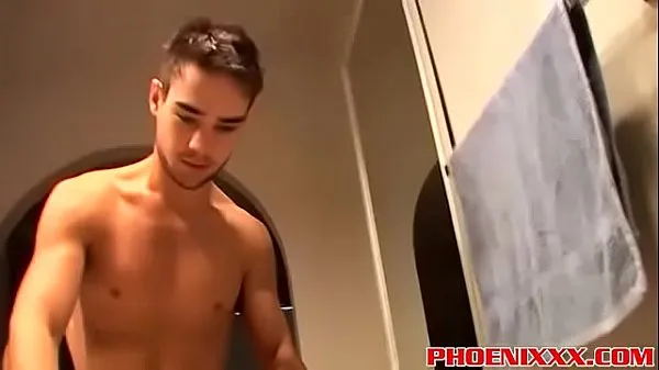 Tonton Handsome guy strokes his nice long hard cock for you Tube baharu