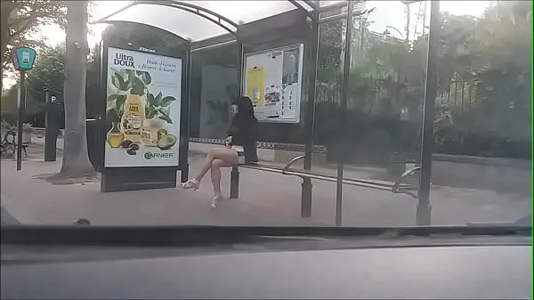 Tonton bitch at a bus stop Tube baharu