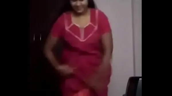 看 Red Nighty indian babe with big natural boobies 条新通道 