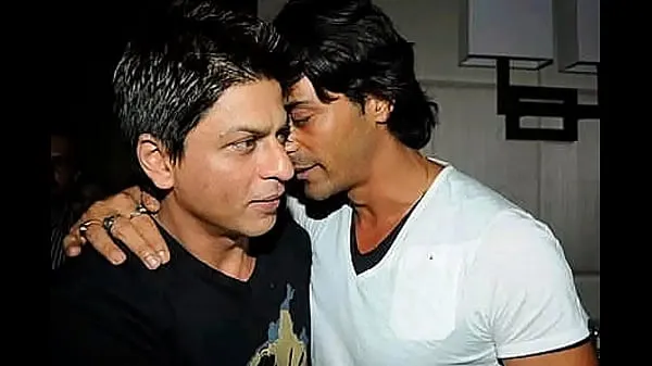 ดู Shah rukh Khan hot gay kiss Tube ใหม่