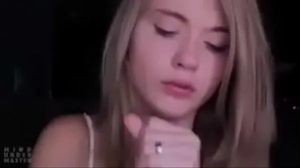 Assista a Hannah Hays é uma doce filhinha novos vídeos