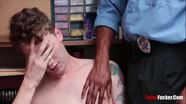 Straight Man Gives Up His Ass To Gay Black Cop yeni Tube'u izleyin