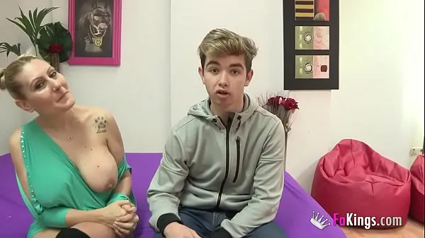 Nuria and her ENORMOUS BOOBIES fuck a 18yo rookie that "has her son's age नई ट्यूब देखें