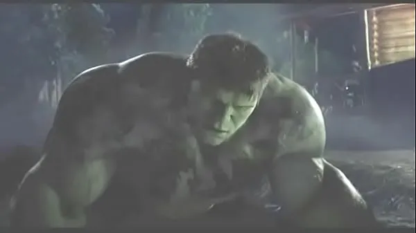 看 The Hulk Walking BARE ASS 条新通道 