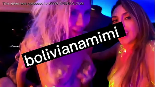 Titta på I just upload the 2nd part of this delicious orgy in the limo.... sex without boundaries Wanna watch it? Go to bolivianamimi.tv nya Tube