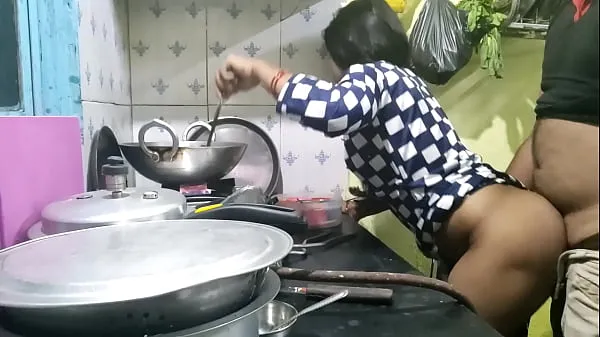 Watch The maid who came from the village did not have any leaves, so the owner took advantage of that and fucked the maid (Hindi Clear Audio new Tube