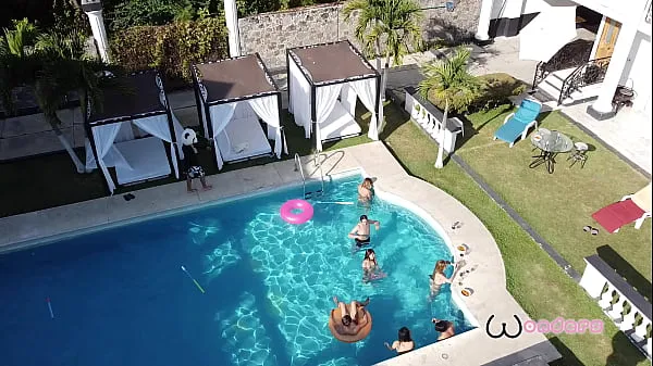 Xem Cogimos todos en una fiesta en la piscina ống mới