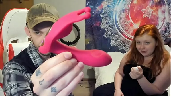 Titta på Animour Panty Dildo Unboxing and Masturbation with Sophia Sinclair and Jasper Spice nya Tube