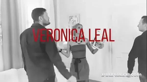 شاهد Verónica Leal, Real Estate Agent Closes the Deal أنبوبًا جديدًا