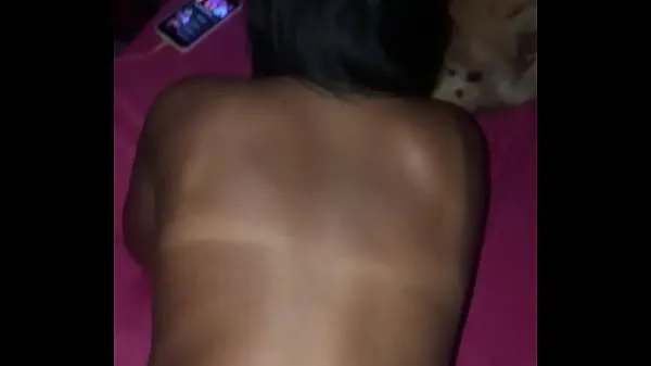 Oglejte si brunette on all fours novo cev