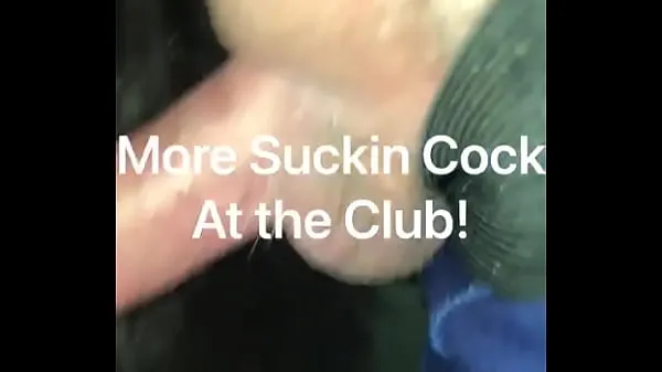 شاهد Trans Suckin More Cock at the Club أنبوبًا جديدًا