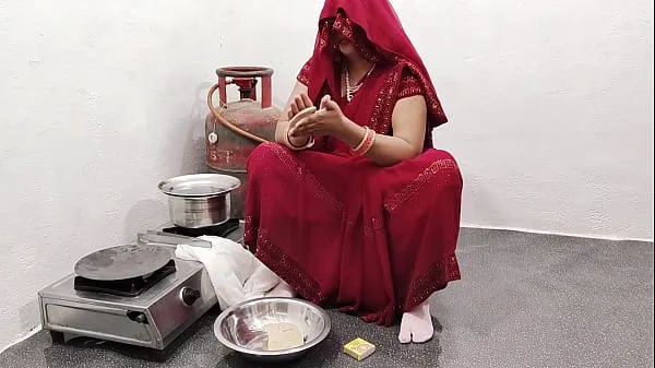 Assista a Mast Bhabhi Sexy Saree Chudai Cozinha Fodendo Buceta novos vídeos