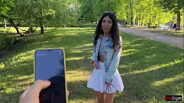 Watch Girlfriend gets orgasms in a public park and I control it with a toy from Flirtwithsb new Tube